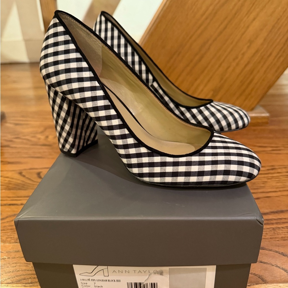 Ann Taylor Gingham Black and White Heels, Size 7